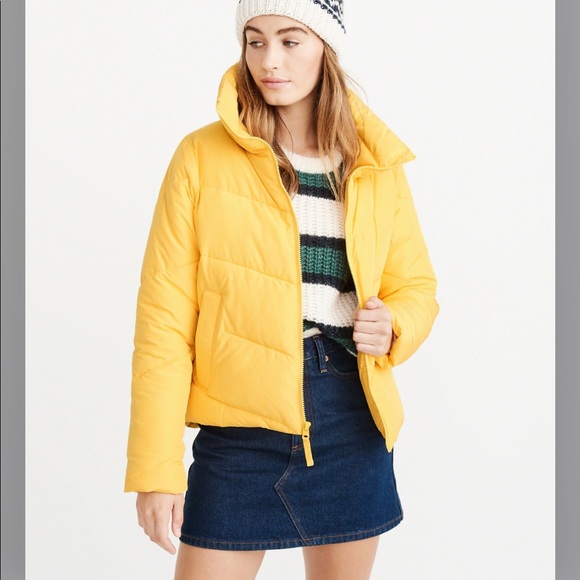 Yellow winter jacket - Picture 6 of 7